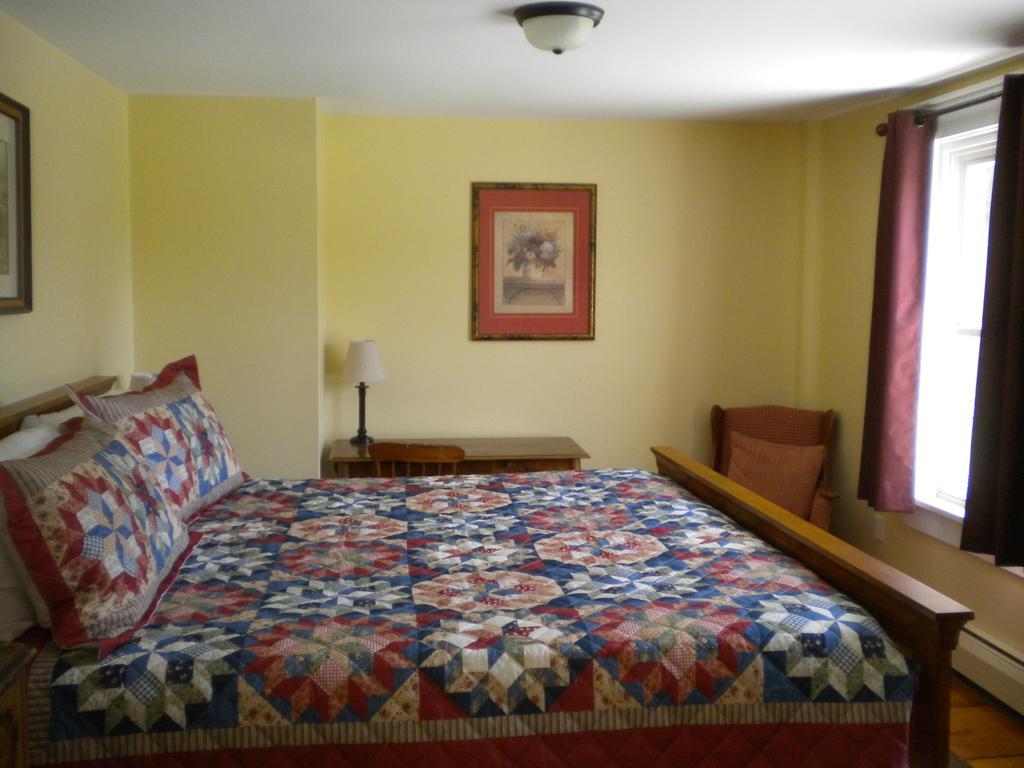 The Sterling Inn Caratunk Екстериор снимка